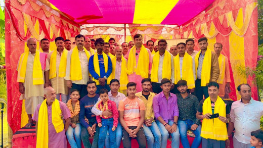 पी. के. की नीतियों से प्रभावित होकर दर्जनों लोग हुए जन सुराज पार्टी में शामिल